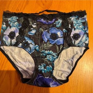 Cacique Brief Panty with ribbon back detail